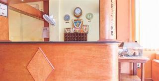 Woodside Hotel มังคาลอร์ ภายนอก รูปภาพ