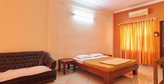 Woodside Hotel มังคาลอร์ ภายนอก รูปภาพ